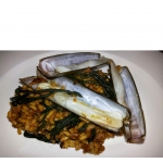 Arroz con algas y moluscos