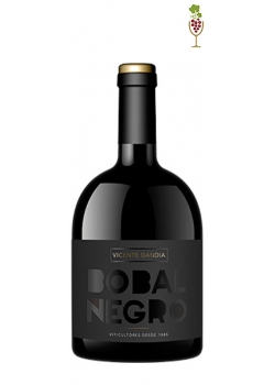 Red wine Bobal Negro